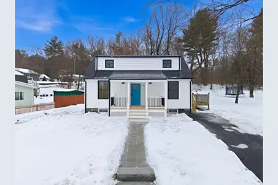 26 Rivulet St, Uxbridge, MA 01569 - Photo 1