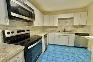 24 Corey St, Everett, MA 02149 - Photo 7