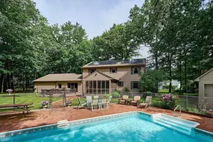 1 Ashley Cir, Easthampton, MA 01027 - Photo 7