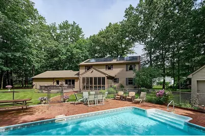 1 Ashley Circle, Easthampton, MA 01027 - Photo 5