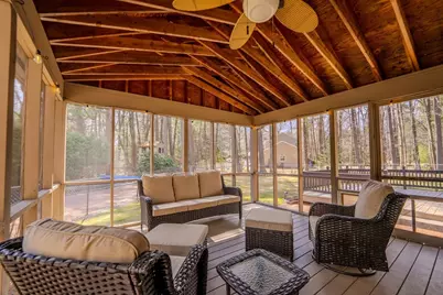 1 Ashley Circle, Easthampton, MA 01027 - Photo 15