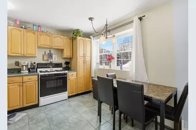 78 Edgelawn Ave #7, North Andover, MA 01845 - Photo 7