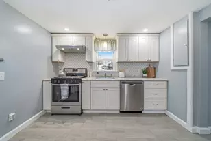 342 Elm St, Braintree, MA 02184 - Photo 15