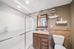 21 Herbert St, Wakefield, MA 01880 - Photo 7