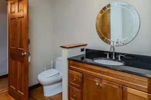 231 Main St, Northampton, MA 01060 - Photo 15