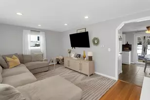 337 Westfield Rd, Holyoke, MA 01040 - Photo 9