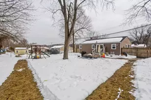 337 Westfield Rd, Holyoke, MA 01040 - Photo 29