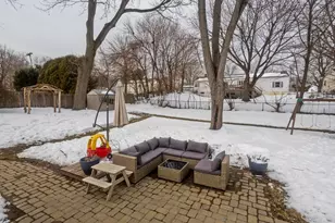 337 Westfield Rd, Holyoke, MA 01040 - Photo 27