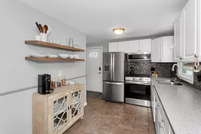 337 Westfield Rd, Holyoke, MA 01040 - Photo 3