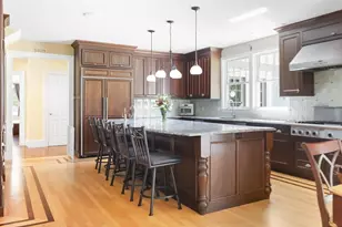 45 Wendy Ln, Holliston, MA 01746 - Photo 11