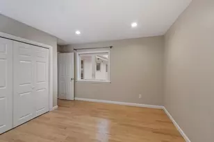 101 Elmcrest Rd, North Andover, MA 01845 - Photo 17