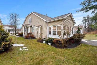 3 Larkspur Cir #3, Georgetown, MA 01833 - Photo 1