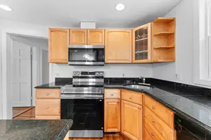 16 Concord Ave, Milton, MA 02186 - Photo 5