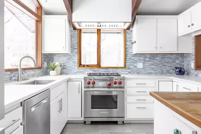 134 Rangeley Rd, Brookline, MA 02467 - Photo 7