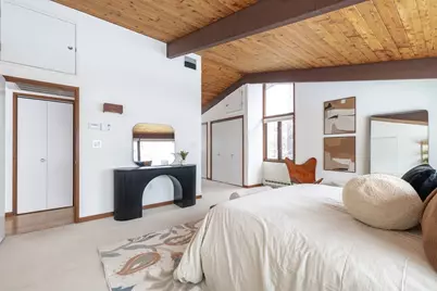 134 Rangeley Rd, Brookline, MA 02467 - Photo 11