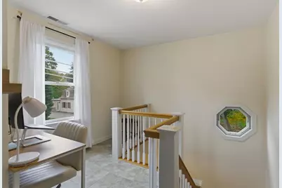 43 Hobart St #B, Danvers, MA 01923 - Photo 9