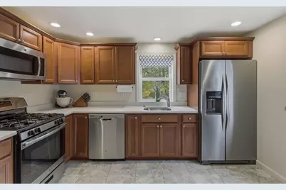 43 Hobart St #B, Danvers, MA 01923 - Photo 19