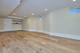 123 W Adams St, Somerville, MA 02144 - Photo 15