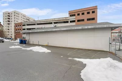 289 Acushnet Ave, New Bedford, MA 02740 - Photo 9