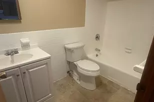 75 Ridgewood Ln, Gardner, MA 01440 - Photo 3