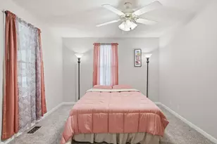 83 Oakdale St, Springfield, MA 01104 - Photo 21