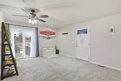 83 Oakdale St, Springfield, MA 01104 - Photo 5