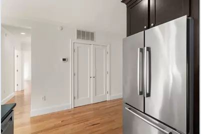18 Robert St #14, Boston, MA 02131 - Photo 7
