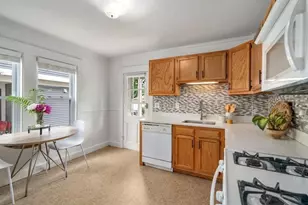 126 Bright St, Waltham, MA 02453 - Photo 11