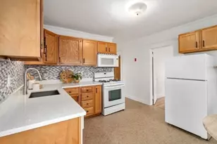 126 Bright St, Waltham, MA 02453 - Photo 9