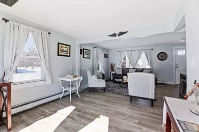 42 Anthony St, Agawam, MA 01001 - Photo 13