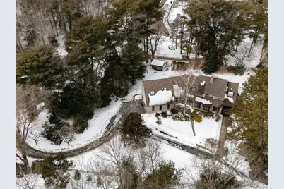 111 Loring St, Duxbury, MA 02332 - Photo 39