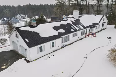 8 Conway Ln, Foxboro, MA 02035 - Photo 3