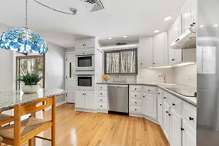 27 Fox Run Rd, Bedford, MA 01730 - Photo 13