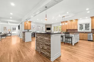 45 Bacon St, Winchester, MA 01890 - Photo 11