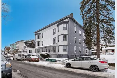 18 Crystal St, Worcester, MA 01603 - Photo 17