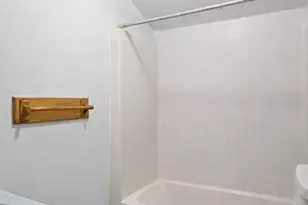 16 Felton St, Woburn, MA 01801 - Photo 25