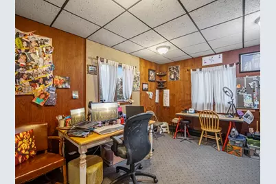 16 Felton St, Woburn, MA 01801 - Photo 11