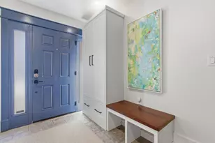 138 W 3rd St, Boston, MA 02127 - Photo 27