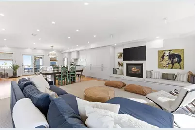 138 W 3rd St, Boston, MA 02127 - Photo 1