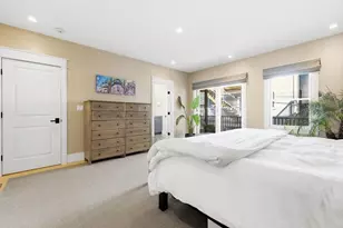 138 W 3rd St, Boston, MA 02127 - Photo 17