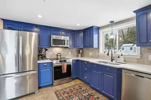 17 Walker St, Westborough, MA 01581 - Photo 7