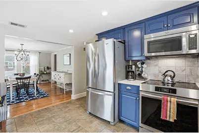 17 Walker St, Westborough, MA 01581 - Photo 9