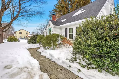 17 Walker St, Westborough, MA 01581 - Photo 3