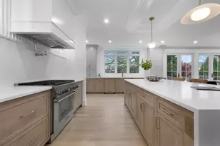 26 Beacon Ave, Newburyport, MA 01950 - Photo 5