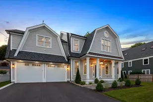 26 Beacon Ave, Newburyport, MA 01950 - Photo 1