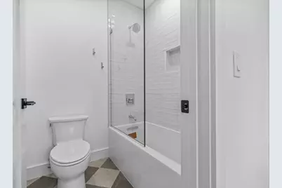 26 Beacon Ave, Newburyport, MA 01950 - Photo 33