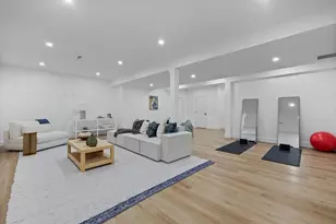26 Beacon Ave, Newburyport, MA 01950 - Photo 35