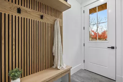 26 Beacon Ave, Newburyport, MA 01950 - Photo 11