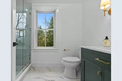 26 Beacon Ave, Newburyport, MA 01950 - Photo 29