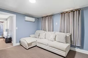 74 Carlisle St, Lowell, MA 01852 - Photo 33